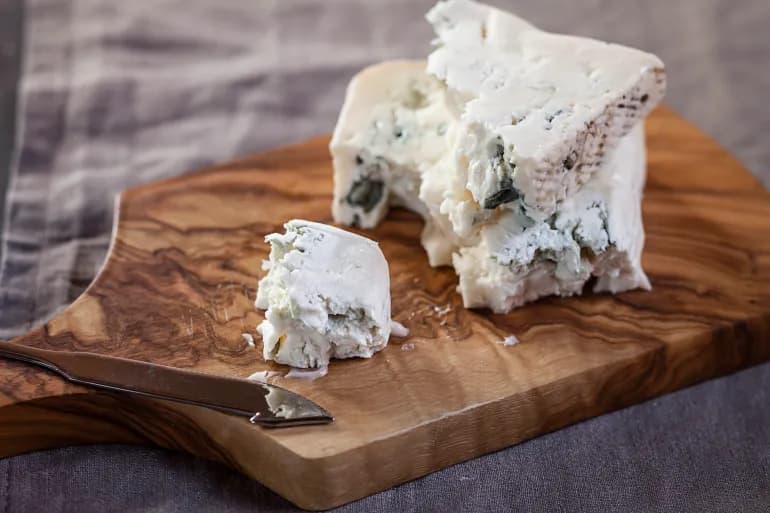 Les 10 plus grands pays producteurs, exportateurs, importateurs et consommateurs de fromage au monde