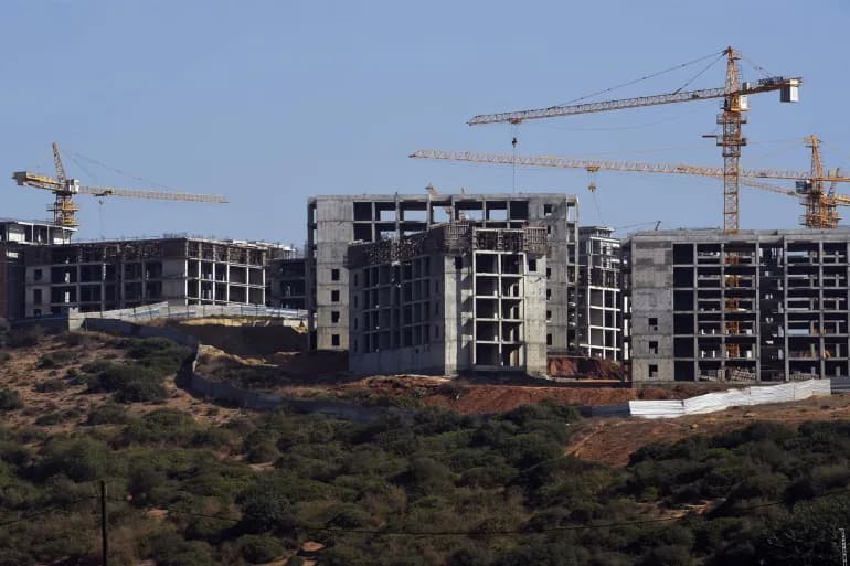 L’Algérie récolte-t-elle les bénéfices des avoirs confisqués dans les affaires de corruption ?