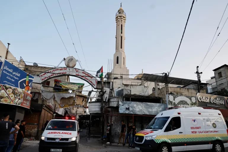 Affrontements dans le camp de Balata et l’occupation intensifie ses incursions dans les villes de Cisjordanie