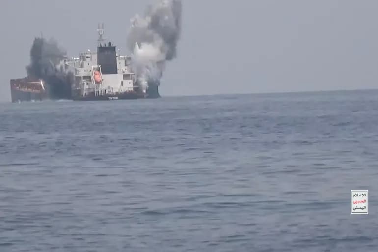 Une nouvelle attaque vise un navire à l'ouest de Hodeidah au Yémen