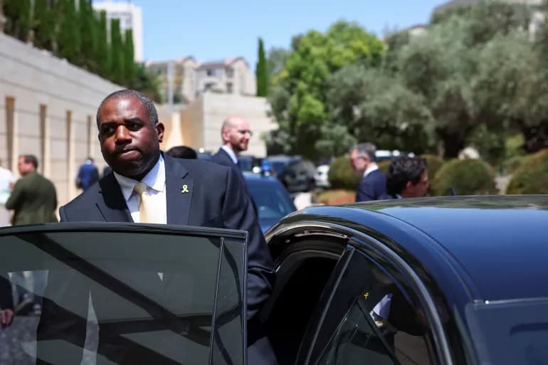 Netanyahu a refusé de rencontrer le ministre britannique des Affaires étrangères en raison de la Cour pénale internationale