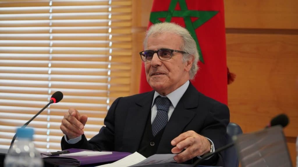 Jouahri: Les décisions de Bank Al-Maghrib sur les taux reposent sur l’économie