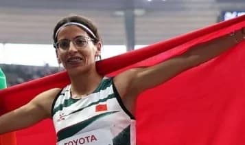 Paris: Zahra El Idrissi médaillée d'argent du 1500 m