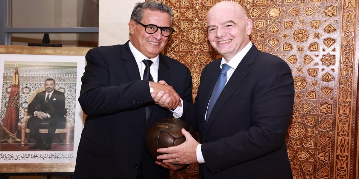 Akhannouch s'entretient à New York avec le président de la FIFA