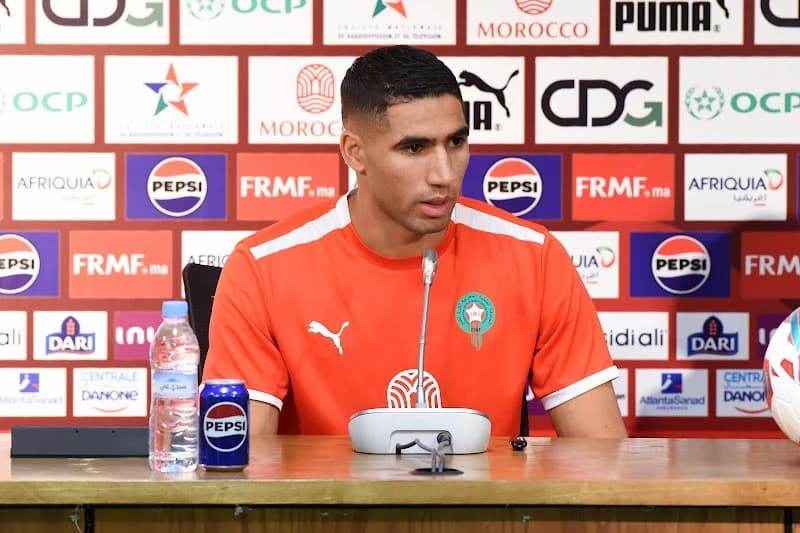 Hakimi s'engage à conseiller les jeunes joueurs de l'équipe nationale