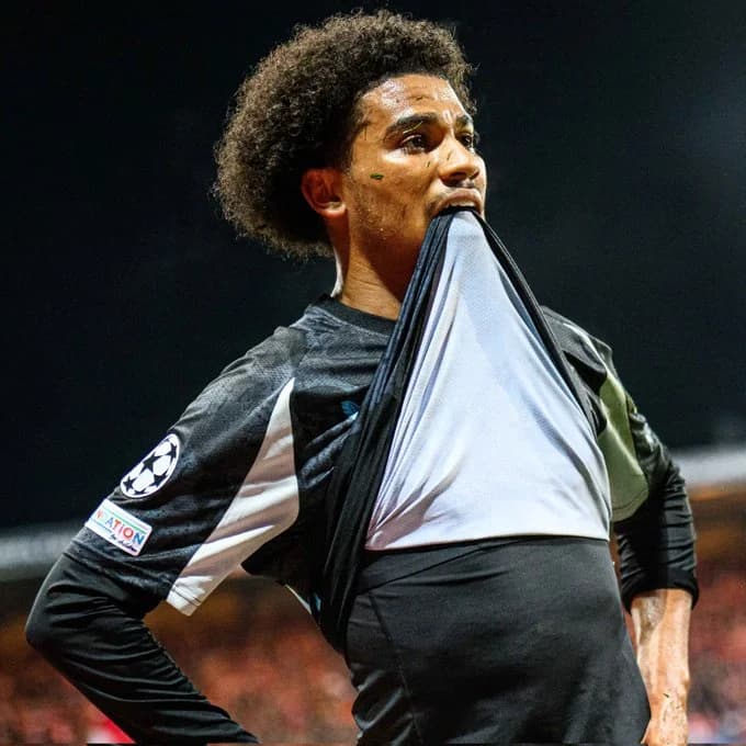 Amine Adli blessé lors du match Leverkusen-Brest en Ligue des champions