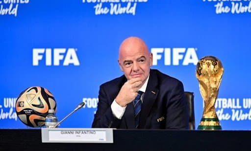 La FIFA avertit l'Espagne d'un risque de retrait de la Coupe 2030
