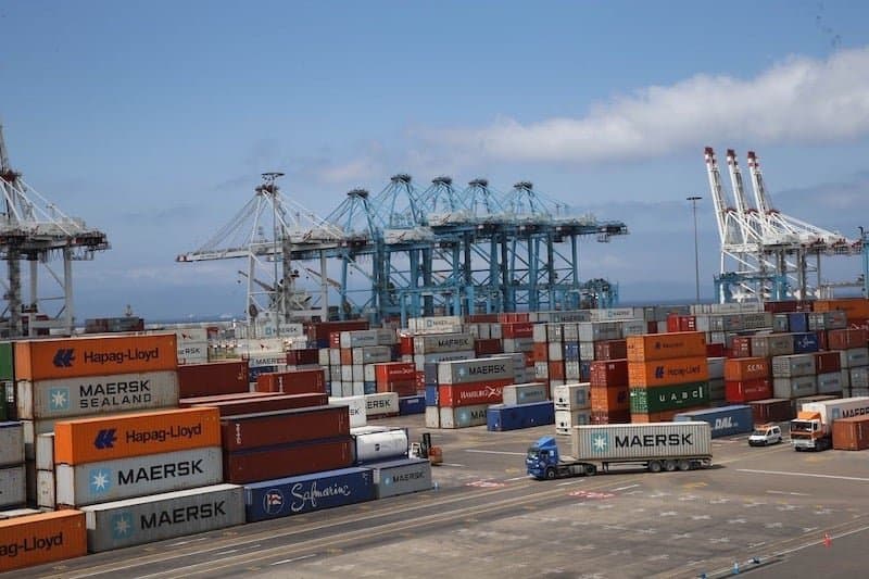 Le gouvernement s'engage à soutenir les entreprises d'exportation