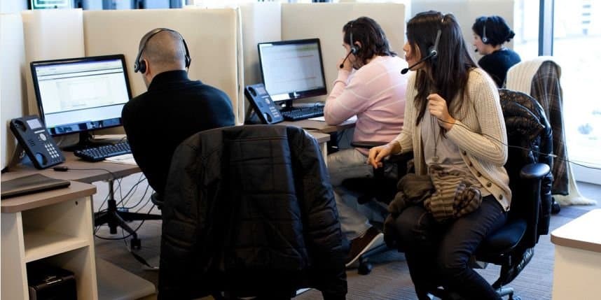 Plus de 100 000 emplois créés par les centres d'appel au Maroc