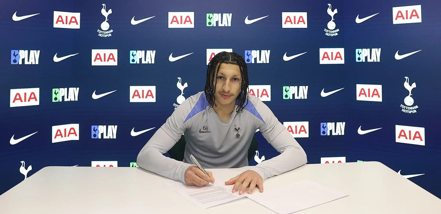 Tottenham prolonge le contrat de Yusuf Akhamrich jusqu’en 2028