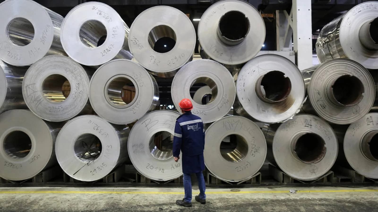 Les États-Unis imposeront une taxe de 25% sur l’acier dès mars