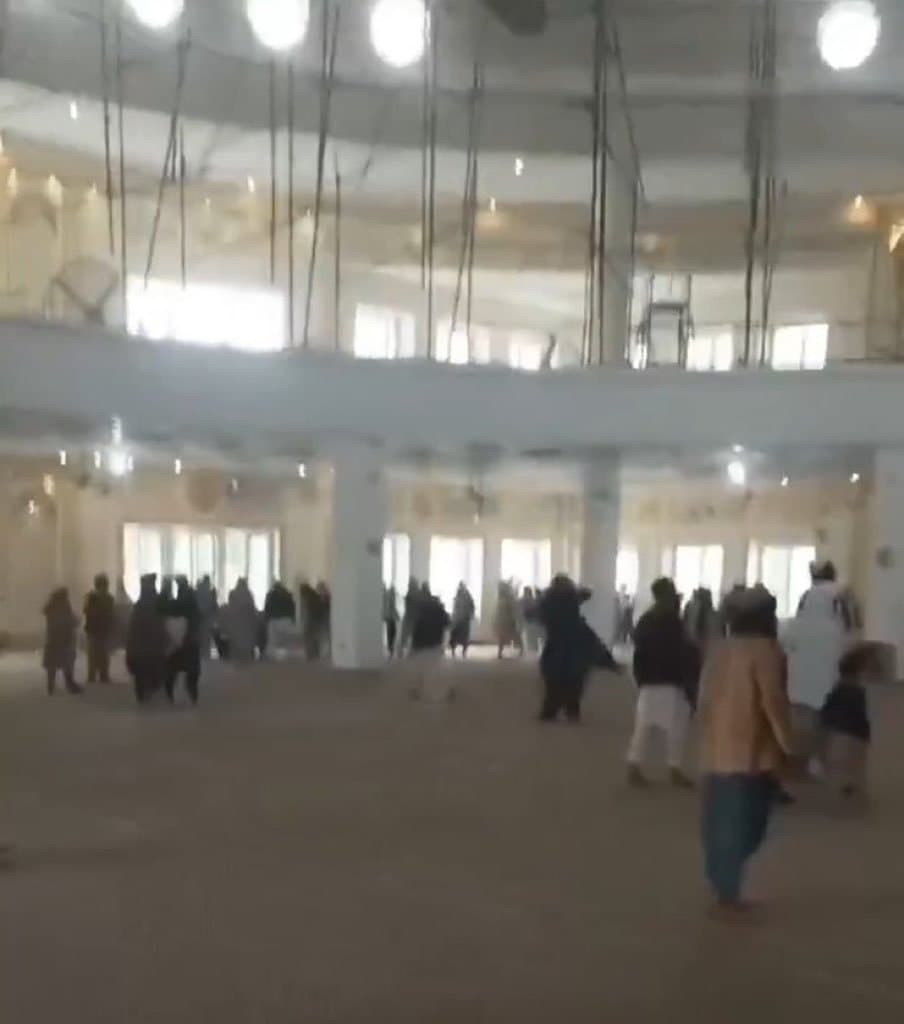 Explosion meurtrière dans une mosquée au Pakistan