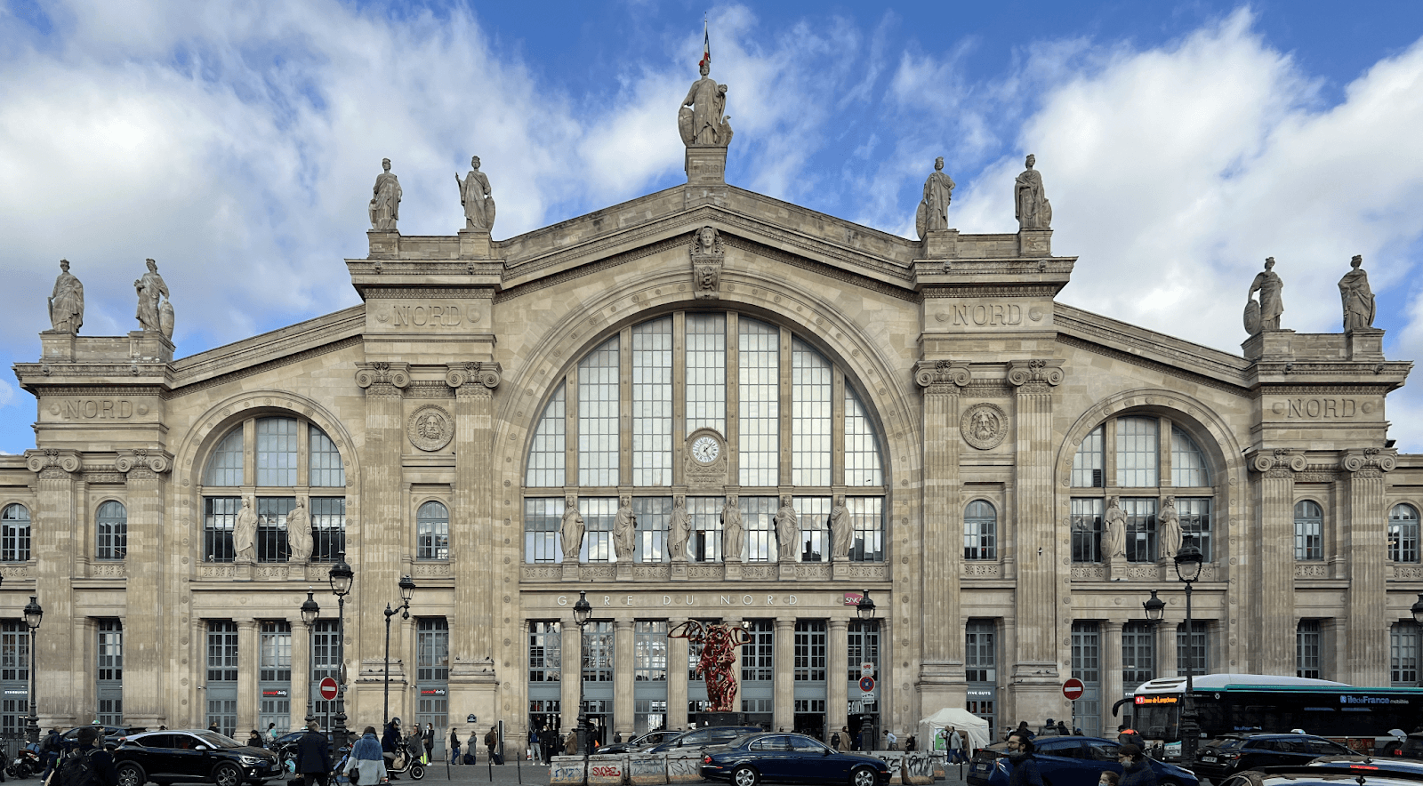 Gare du Nord Paris: une bombe de la Seconde Guerre mondiale découverte