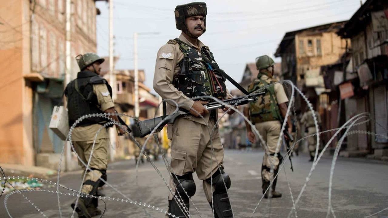 Frontière Inde-Pakistan : l’escalade militaire fait au moins 34 morts