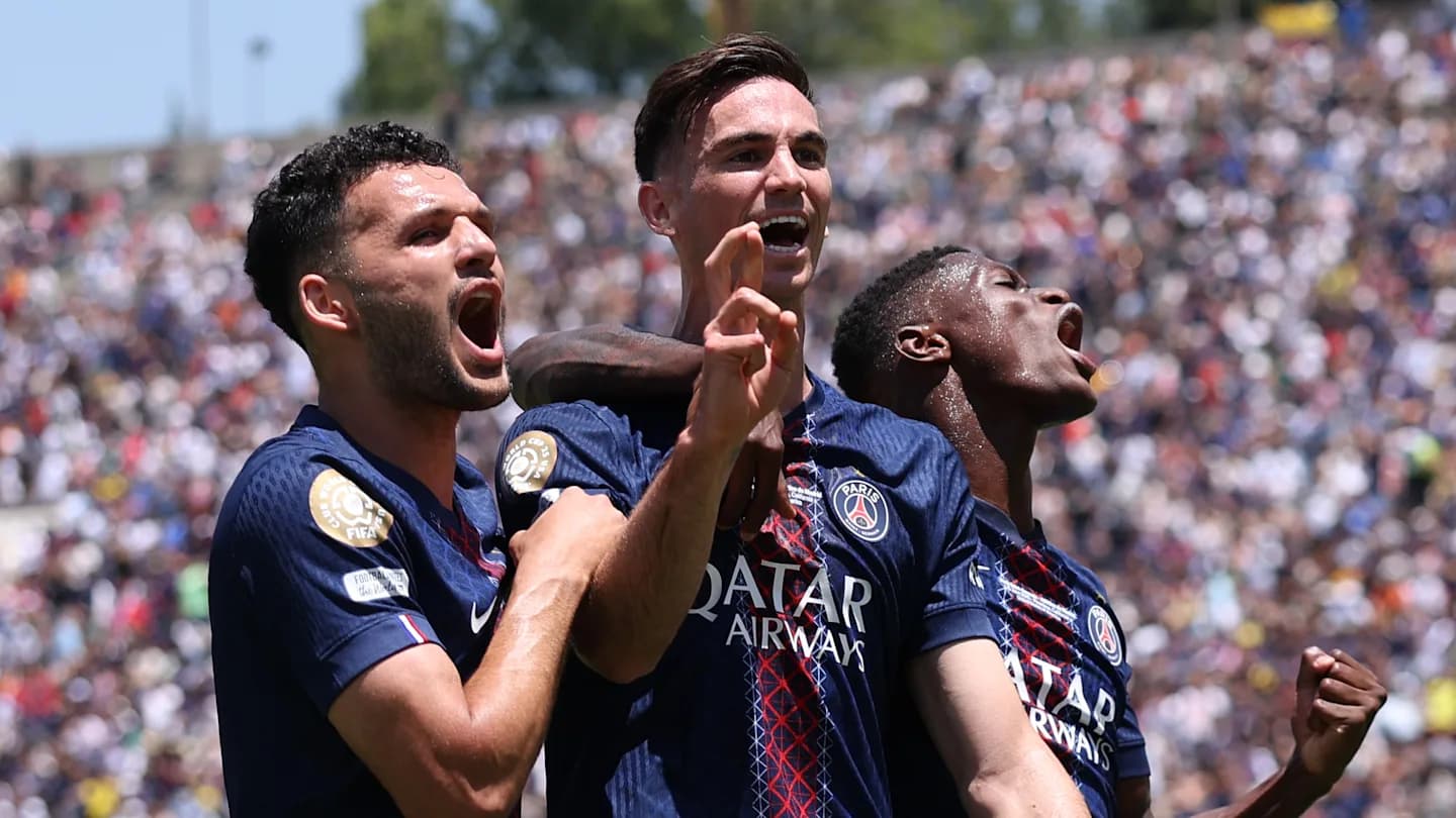 Mondial des clubs: Choc PSG-Botafogo et Messi sous pression