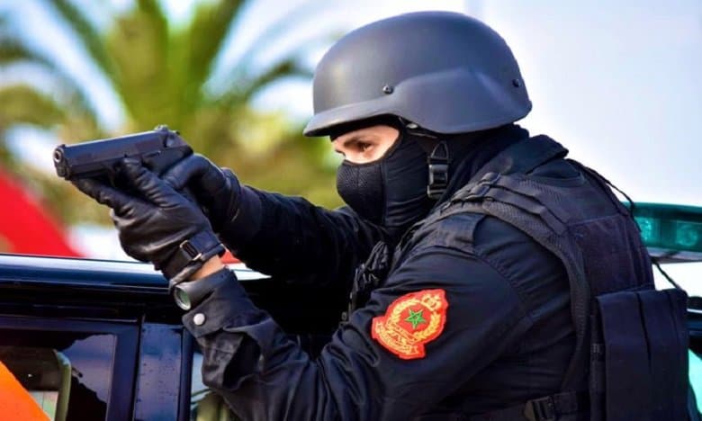 Fès: un policier tire sur un suspect armé