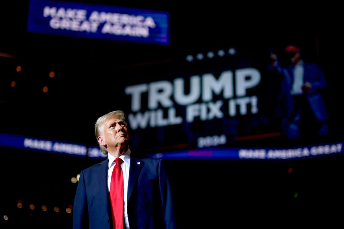 Trump menace d’augmenter les tarifs douaniers jusqu’à 20%