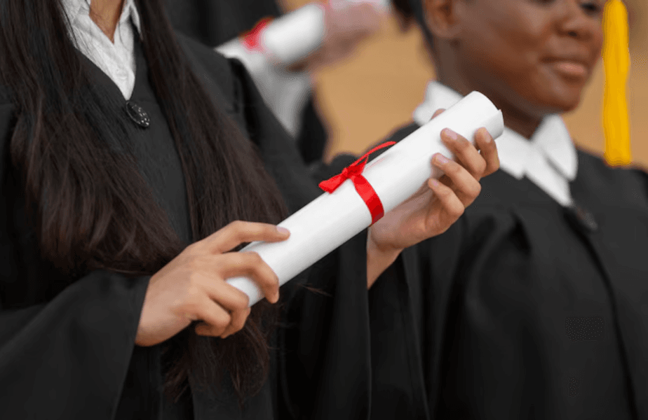 Le Maroc simplifie la reconnaissance des diplômes étrangers