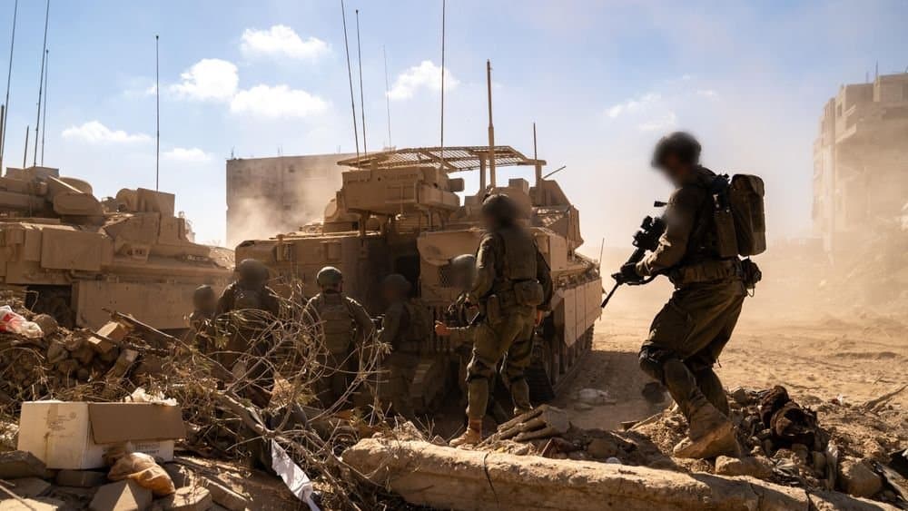 Israël lance une offensive terrestre à Deir Al-Balah