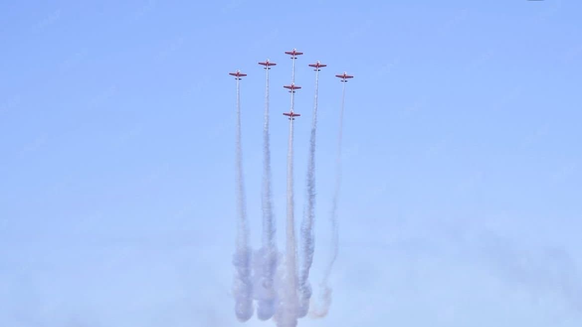 Spectacle aérien de la patrouille “Marche Verte” à M’diq et Martil