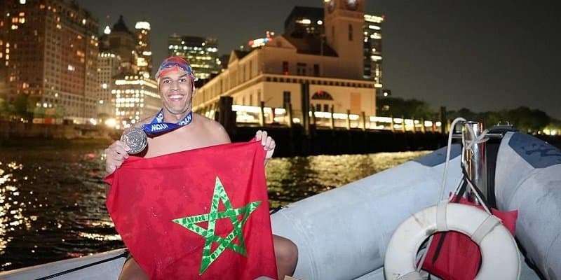 Hassan Baraka réalise un nouvel exploit à la nage