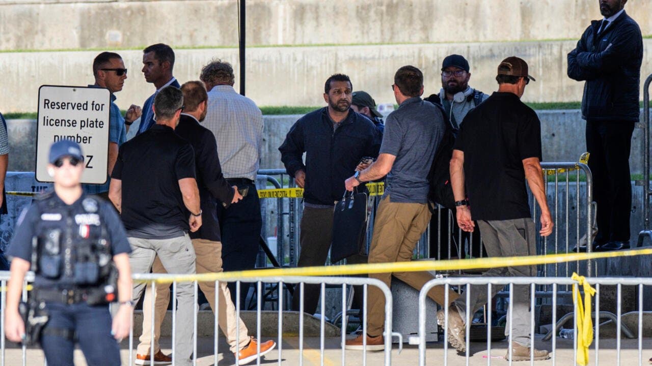 Assassinat de Charlie Kirk: le FBI traque le tireur