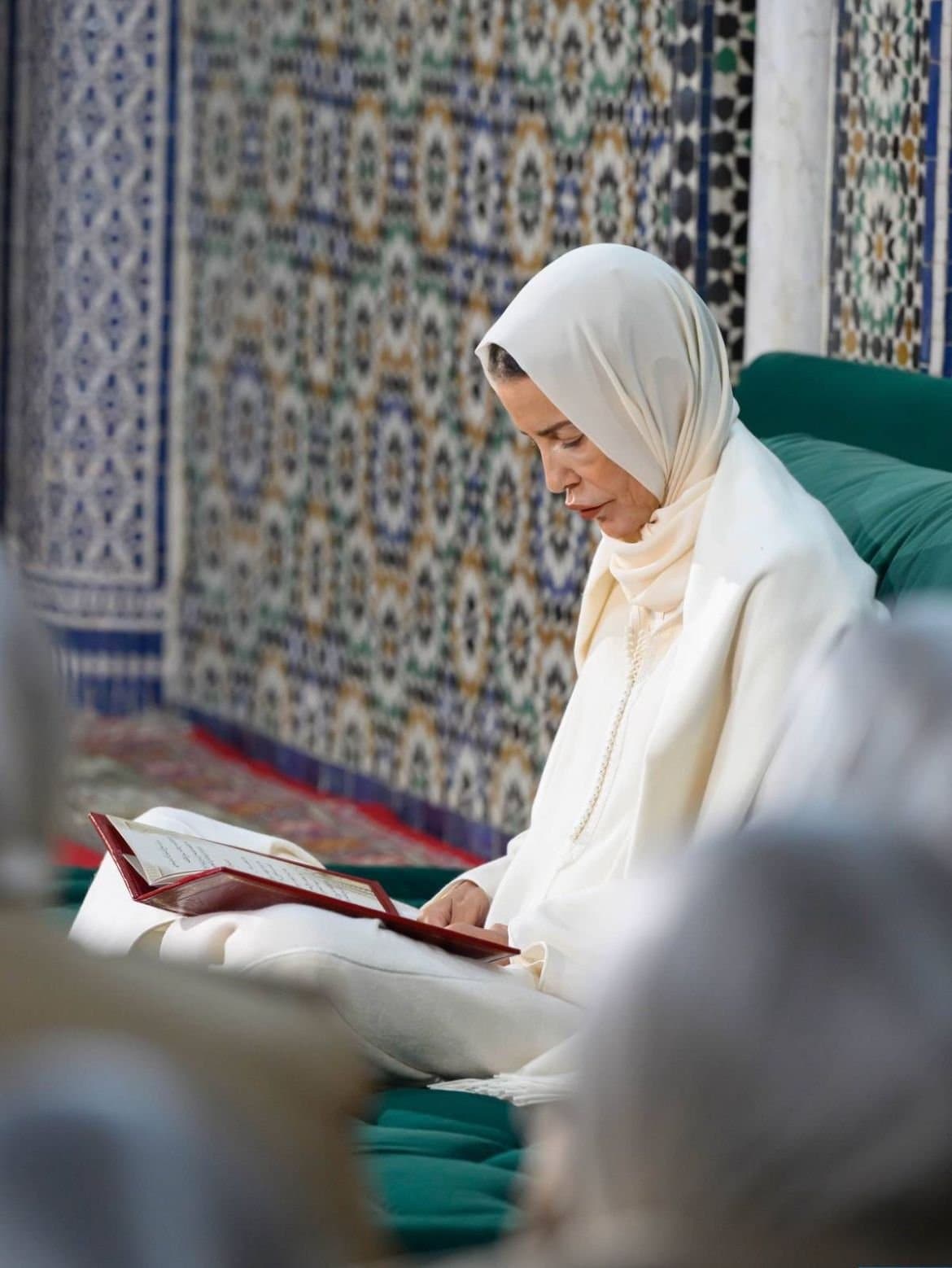 Lalla Meryem préside une veillée en mémoire de Hassan II
