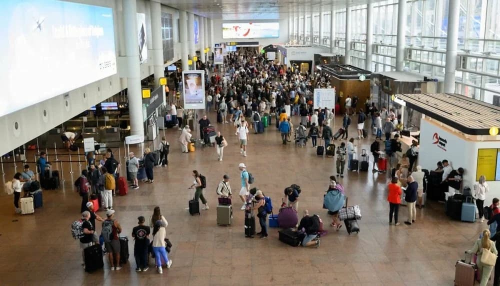 Trafic aérien: plus de 23,9 millions de voyageurs en huit mois