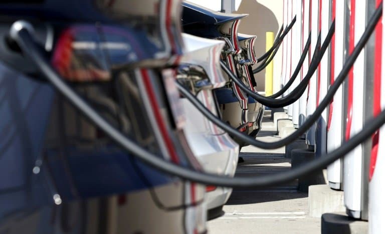 Mises en vente mondiales de voitures électriques en hausse