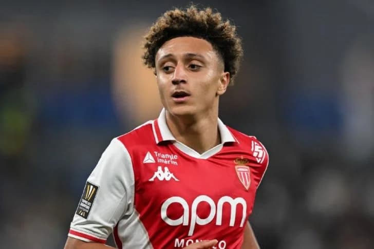 Eliesse Ben Seghir peine à s’imposer à Leverkusen