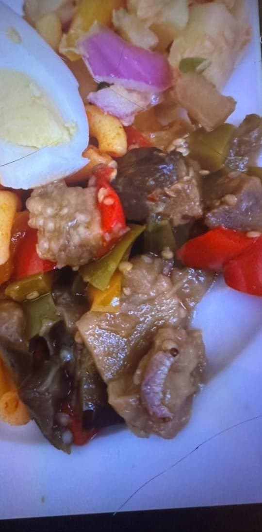 Scandale à Marrakech: Des vers dans les repas d'un hôtel
