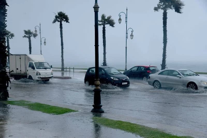 Pluies, neige et vents: Prudence sur les routes
