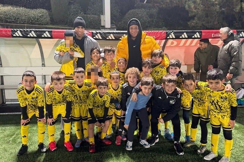 Présence remarquée du Hakimi et Mbappé à Madrid