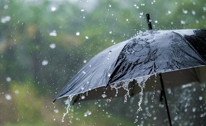 Météo: Pluies, neige et vents forts