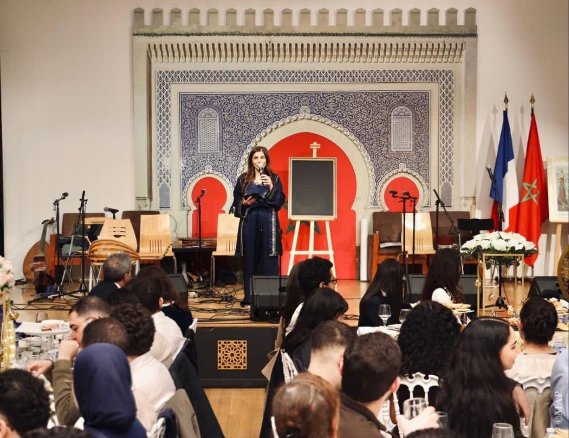 Paris: Étudiants marocains réunis pour un ftour solidaire