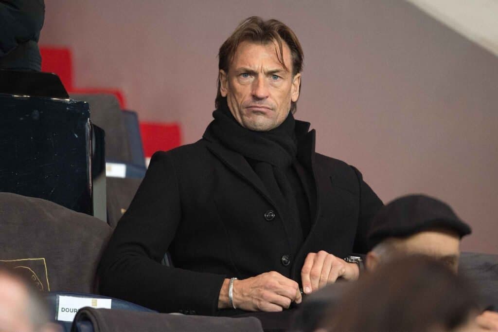 Hervé Renard écarte les rumeurs et reste en poste !