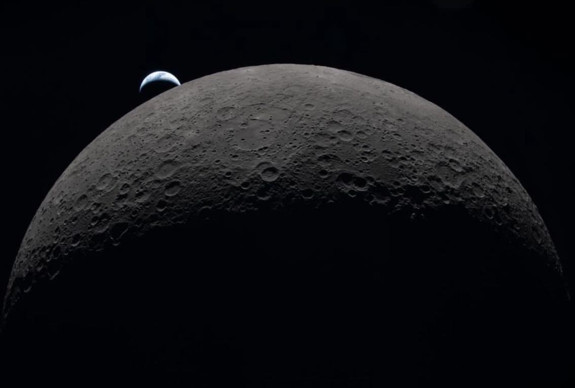 NASA: Le survol lunaire d’Artemis II en images