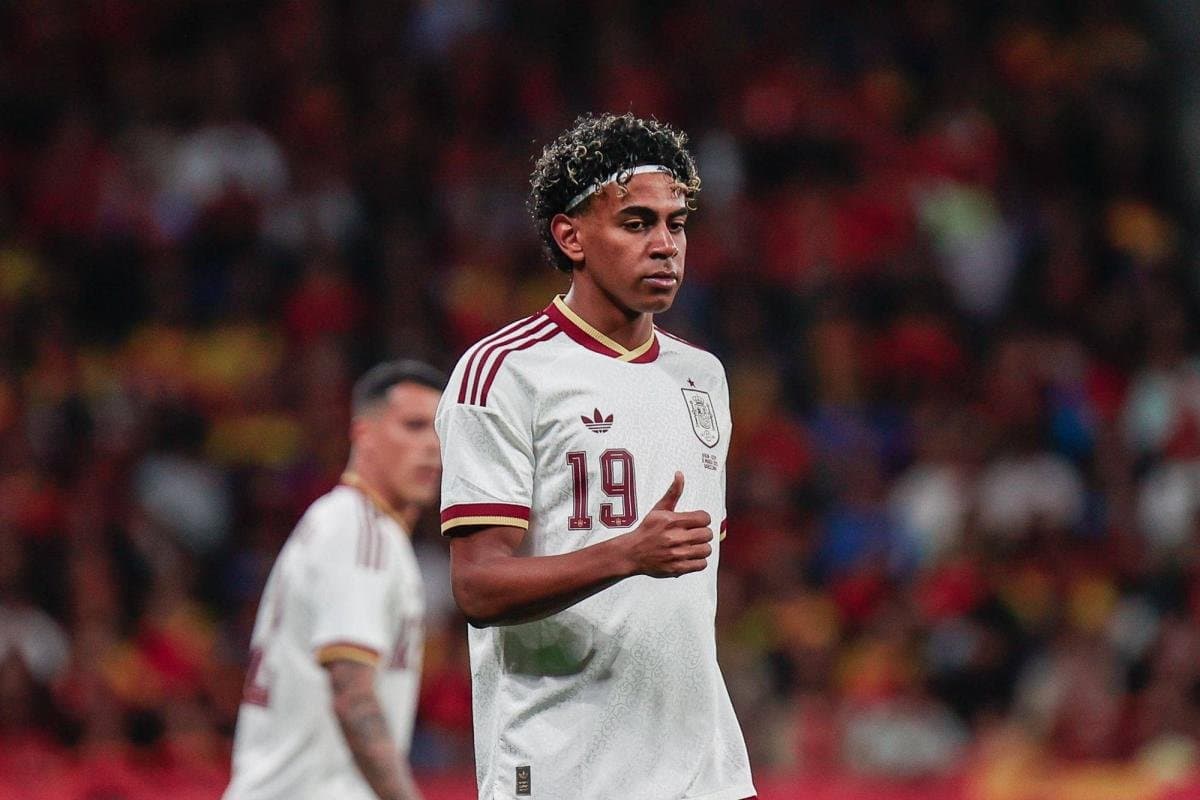 Quand le football dépasse les limites…Yamal réagit