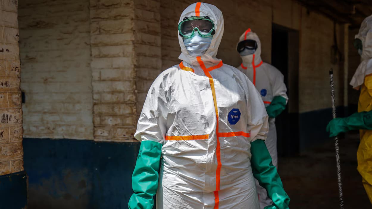 Ebola: CDC Afrique alerte sur un risque régional