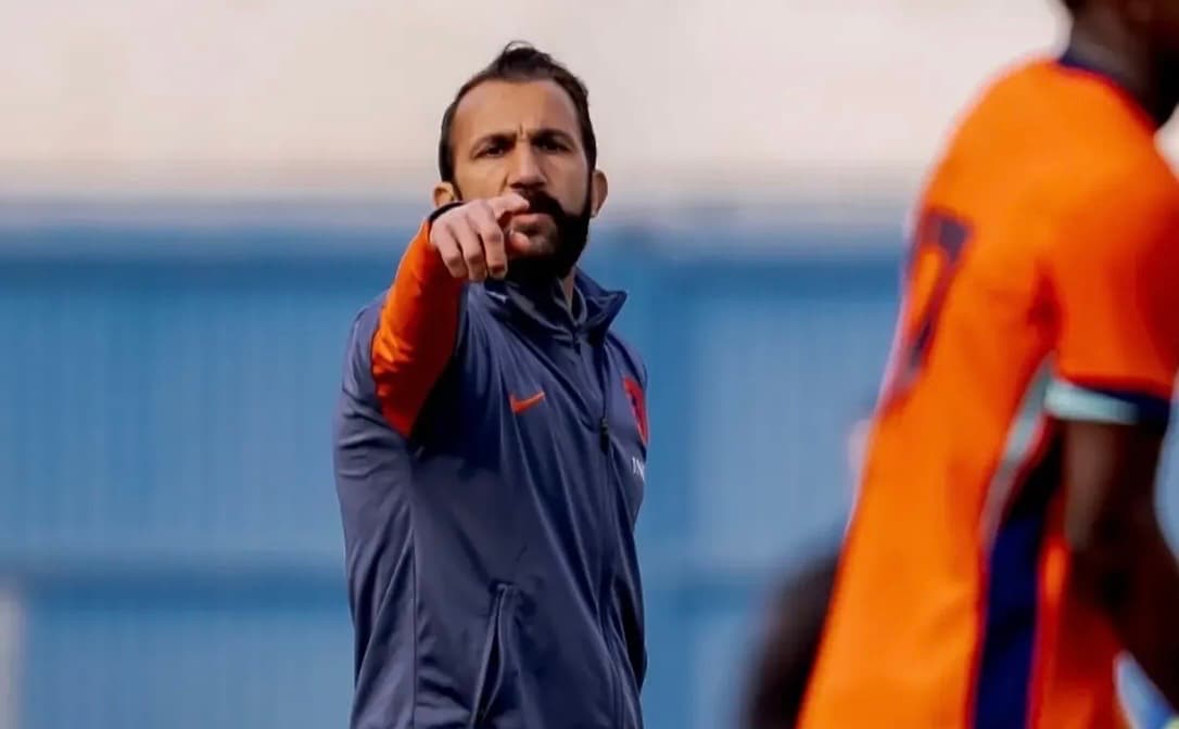 Pays-Bas: Adel Ramzi rejoint le staff de Xavi Hernandez