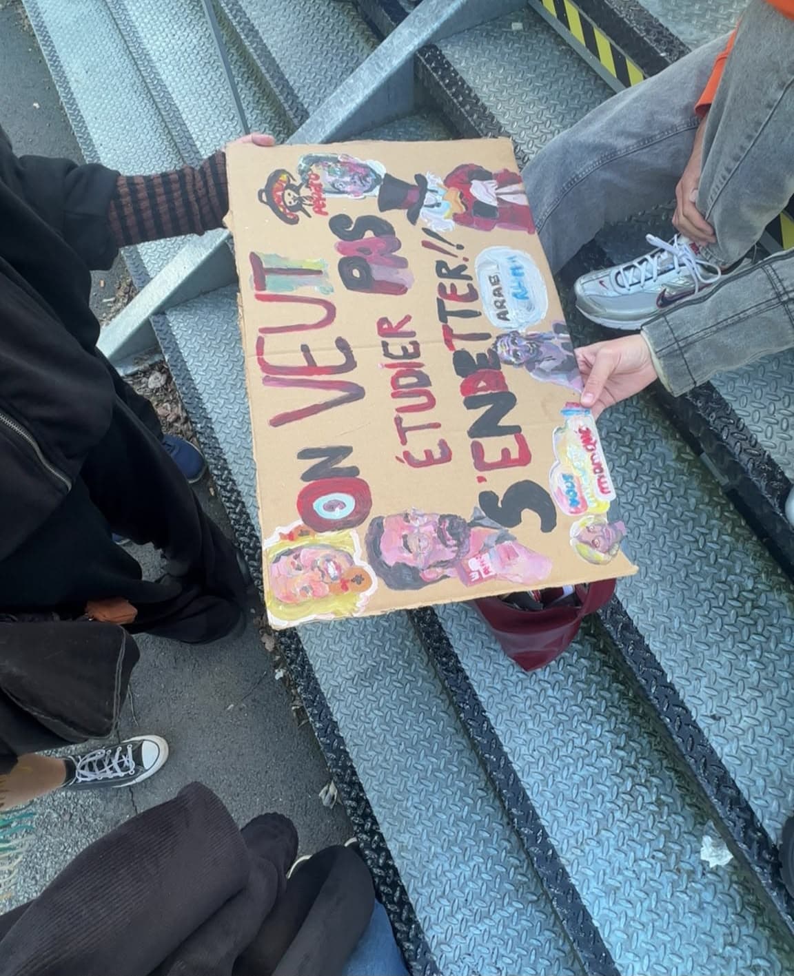 France : La jeunesse étudiante se mobilise massivement