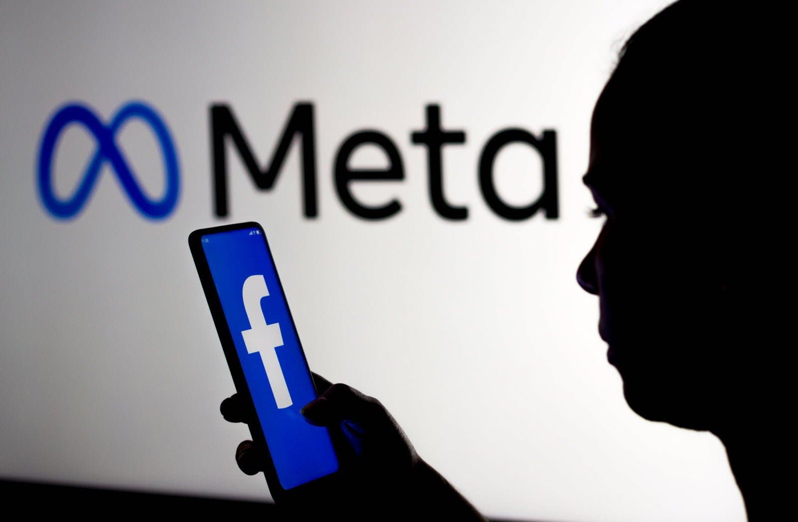 Le groupe Meta, maison-mère de Facebook et Instagram, classé dans la liste des organisations "terroristes et extrémistes" par la Russie
