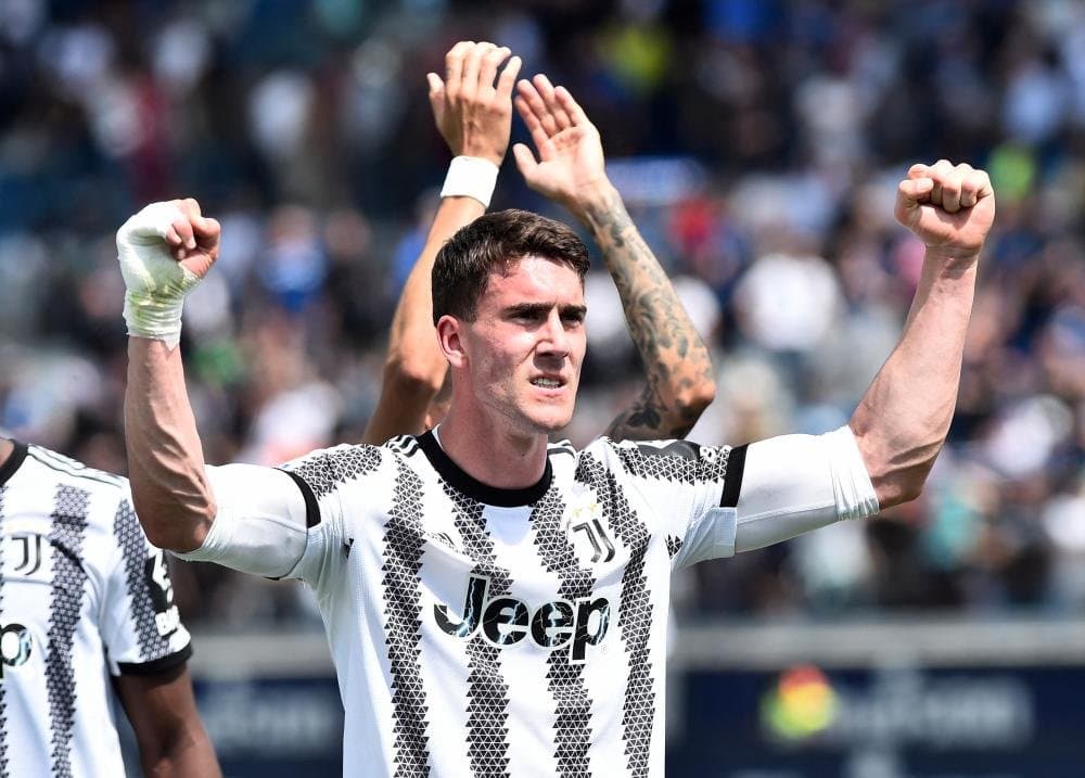 Cris racistes contre Vlahovic: La Ligue italienne ordonne la fermeture d'une tribune de l'Atalanta
