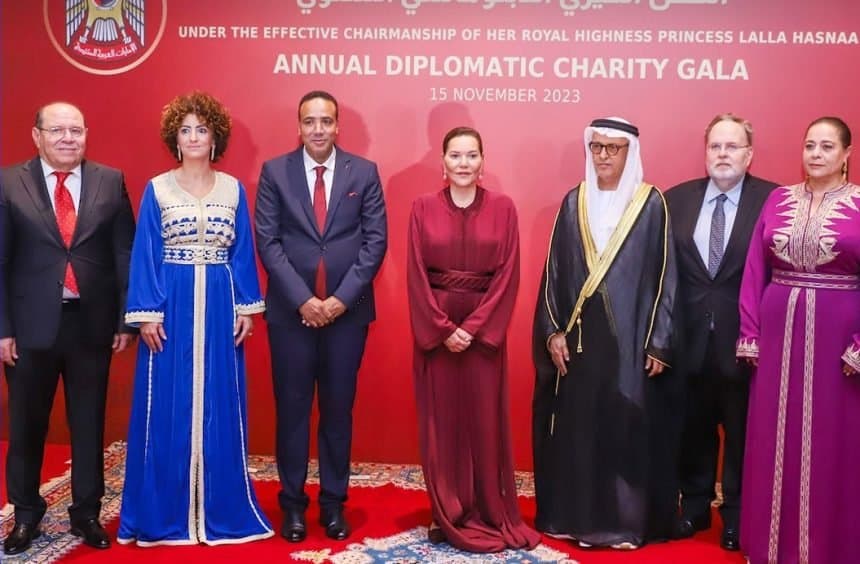 SAR la Princesse Lalla Hasnaa honore le Dîner de Gala Diplomatique de Bienfaisance à Rabat.