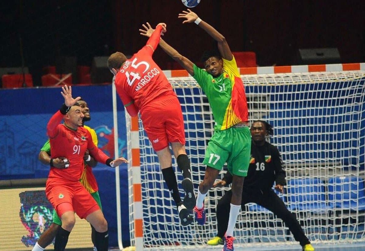 CAN de handball : L'équipe nationale marocaine s'impose face à son homologue gabonaise.