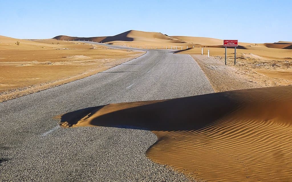 Le Parti Socialiste interroge le ministre de l'Agriculture sur les mesures anti-érosion face à l'avancée des sables