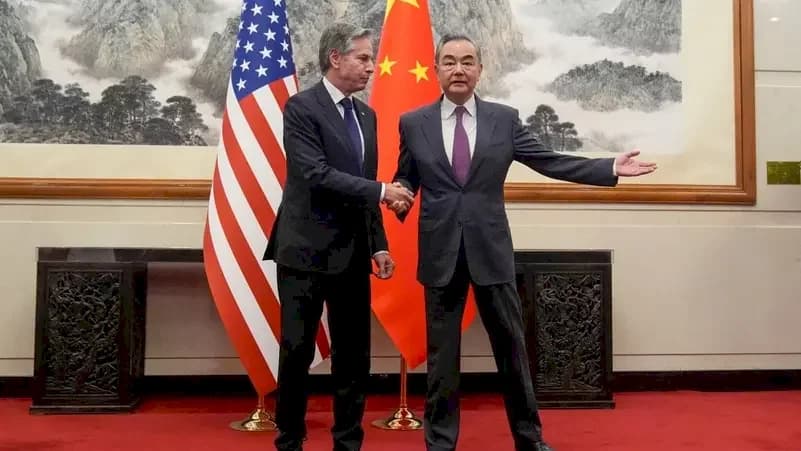 Les ministres chinois et américain appellent à la gestion des tensions bilatérales lors de discussions à Pékin