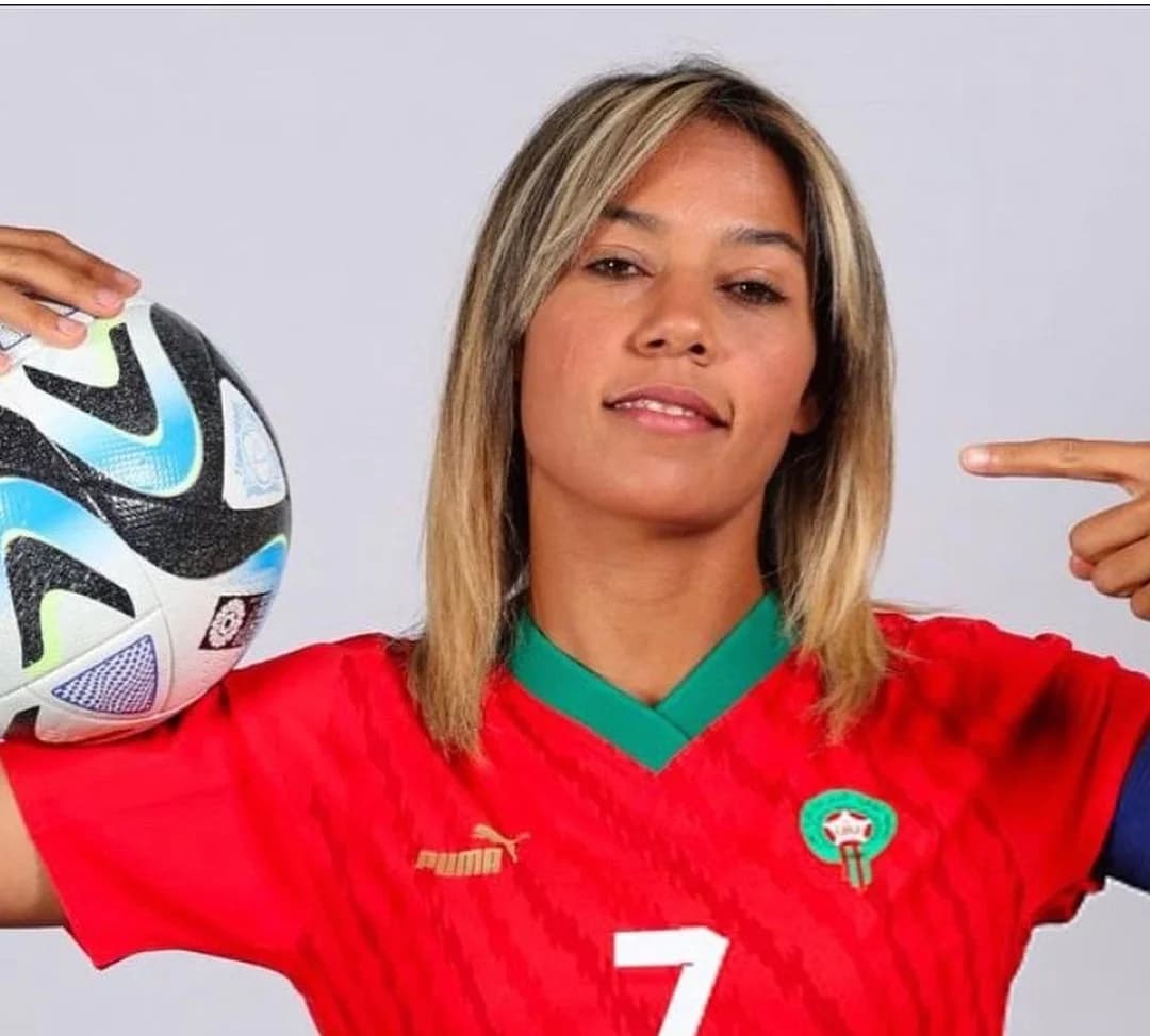 Ghizlane Chebbak Renouvelle son Contrat avec Levante Malgré les Propositions Saoudiennes