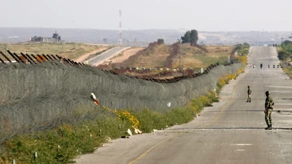 Le maintien de l’armée israélienne dans l’axe de Philadelphie est-il une réussite stratégique pour Netanyahu ou une « astuce » pour contrecarrer les négociations ?