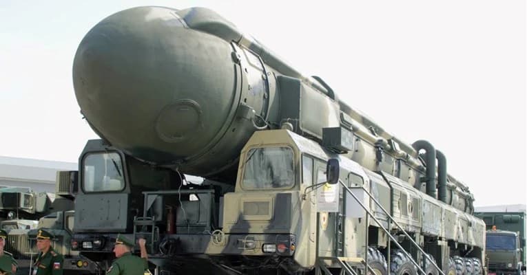 La Russie… le « géant nucléaire » chancelant dans les guerres terrestres